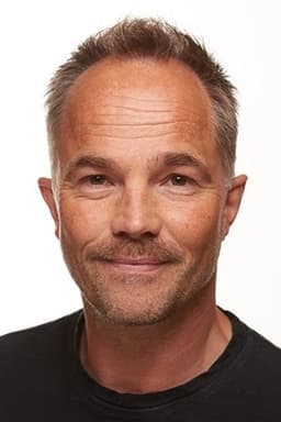 Photo of Jon Øigarden