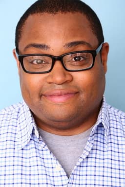 Photo of Christopher Knowings