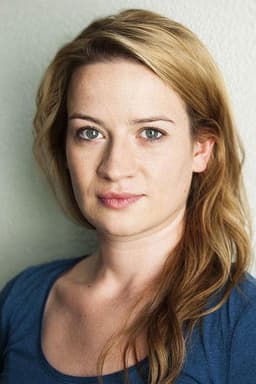 Photo of Nina Gummich