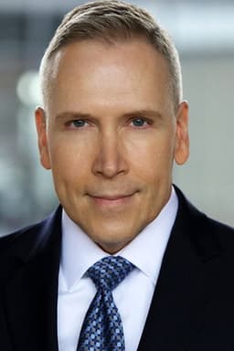 Photo of Dwight Turner