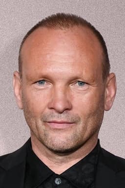 Photo of Andrew Howard