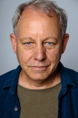 Photo of Brad Greenquist