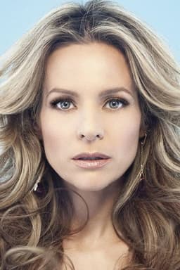 Photo of Jessalyn Gilsig