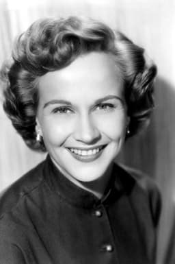 Photo of Kim Hunter