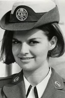 Photo of Luree Holmes
