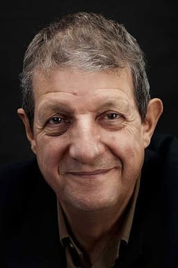 Photo of Chris Serle