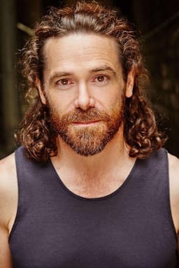 Photo of Sean Barker
