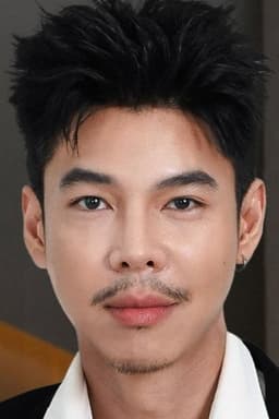 Photo of Yosatorn Konglikit