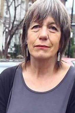 Photo of Juliet Gardiner