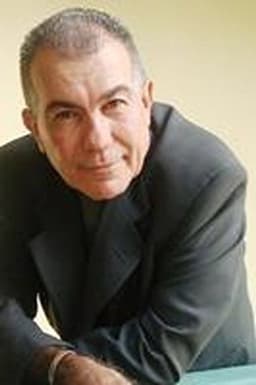 Photo of Humberto González