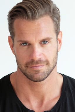Photo of Stephen Huszar