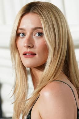 Photo of Sarah Pidgeon