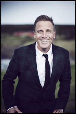 Photo of Séan McCann