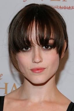 Photo of Heather Lind