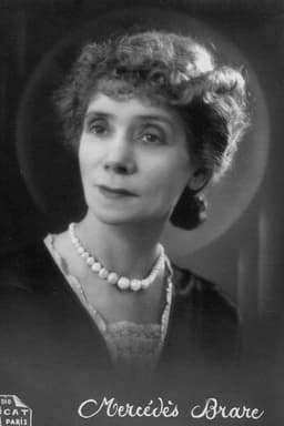 Photo of Mercédès Brare