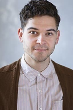 Photo of Daniel Maslany