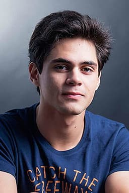 Photo of Lucas Veloso