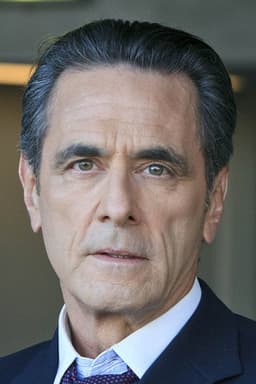 Photo of Robin Thomas