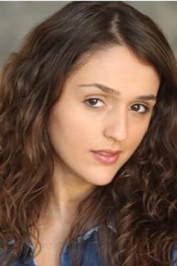 Photo of Hana Luheshi
