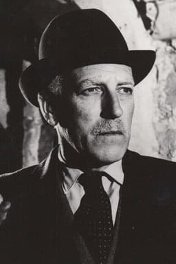 Photo of Cyril Luckham