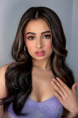 Photo of Shanaia Gomez