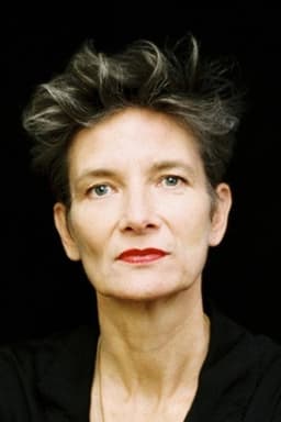 Photo of Vanessa Larré