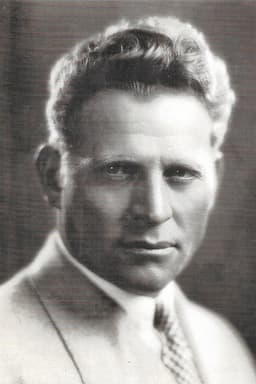 Photo of Fred Kohler
