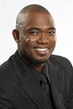 Photo of Aubrey Poo