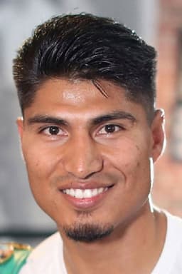 Photo of Mikey Garcia