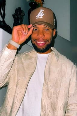 Photo of Desmond Johnson