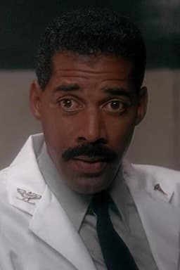 Photo of Deryl Hayes