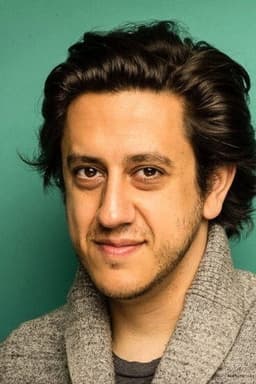 Photo of Kris Siddiqi