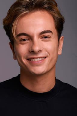 Photo of Sebastián Muñoz