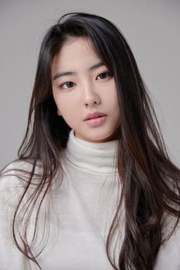 Photo of Ha Yul-Ri