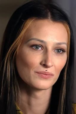 Photo of Amanda Householder