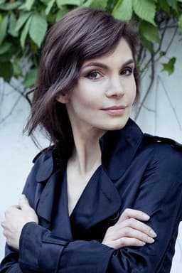 Photo of Nadine Warmuth