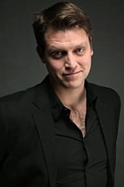 Photo of Steve Cochrane