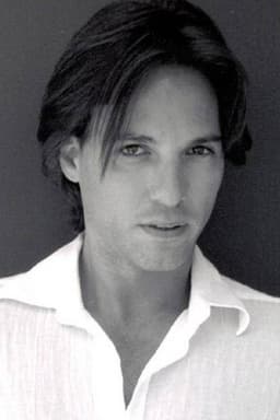 Photo of Danny Pape