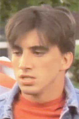 Photo of Jason Andrews