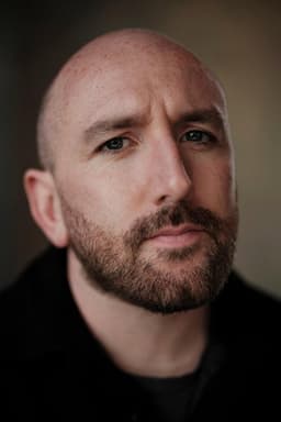 Photo of David Carlyle