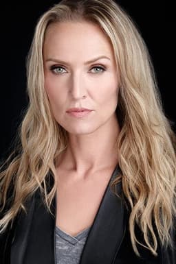 Photo of Claire Smithies