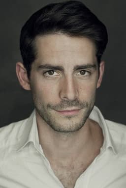 Photo of Simon Cotton