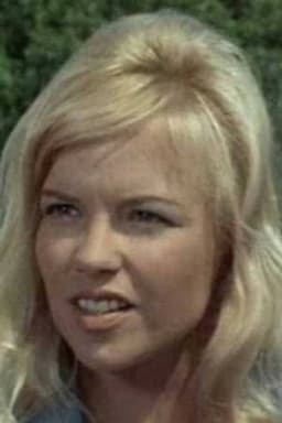 Photo of Astrid Warner