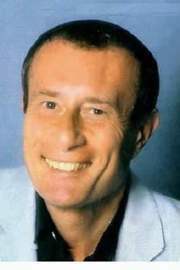 Photo of Sacha Briquet