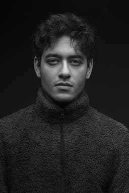 Photo of Zeyn Shaw