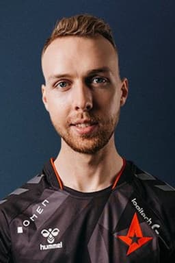 Photo of Lukas Rossander
