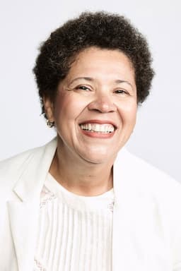 Photo of Nara Gil