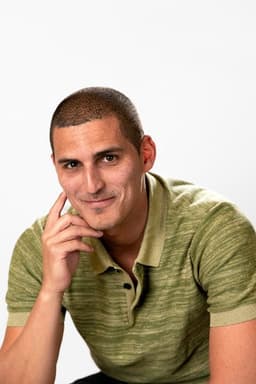 Photo of Erik R Suarez