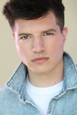 Photo of Dylan Flashner