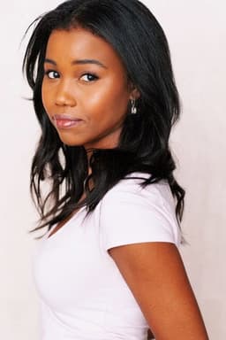 Photo of Sabrina Lassegue